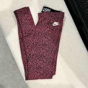 Nike leggings
